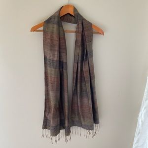 dark green and brown scarf